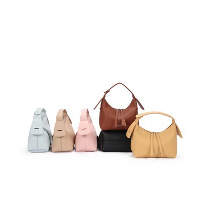 تفاوت بین کیف پول زنجیری و کیف دستی رودوشی چیست؟